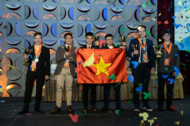 Six winners of the Microsoft World Championship pictured holding trophies